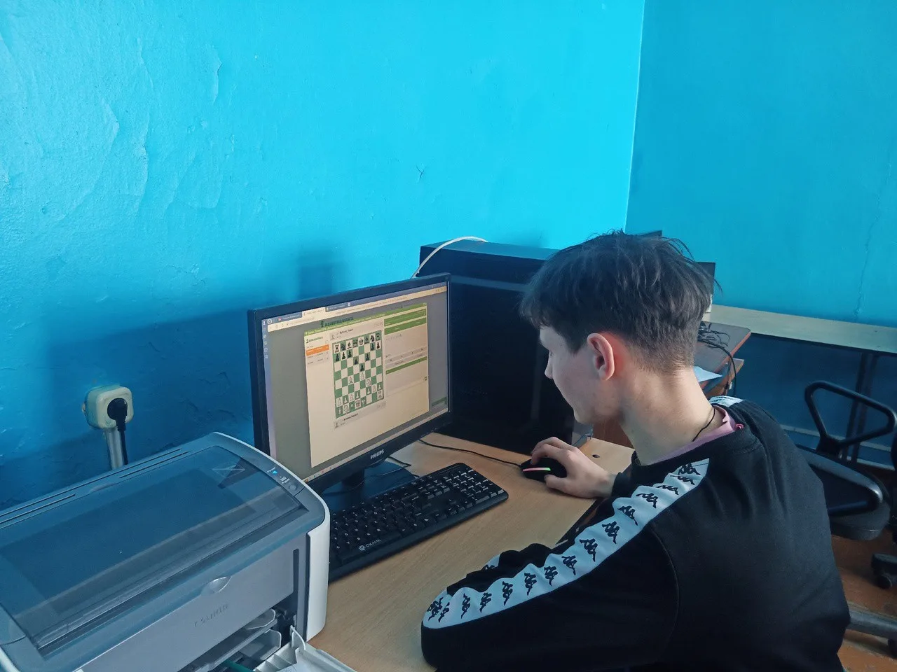 Турнир по шахматам